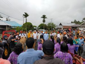 Antusias Warga Lolori Terlihat, Saat Menyambut Paslon “DESAIN”