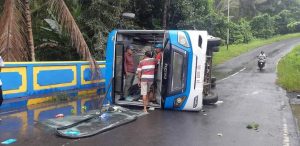 Kecelakaan Bus Pariwisata Di Domato Tewaskan 2 Orang, Puluhan Lainnya Luka- Luka