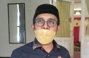 Komisi I DPRD Minta Pemda Halbar Beri Sangsi Tegas ke Kades Nakal