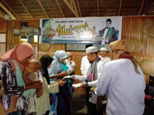 Bulan Ramadhan, PC Sibualamo Santuni 60 Anak Yatim Piatu di Halbar