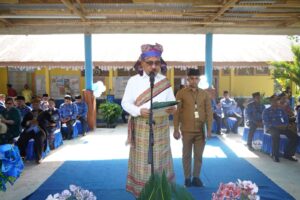 Bupati James Uang Pimpin Upacara Hari Pendidikan Nasional