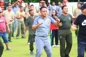 Menjaga Kamtibmas Jelang Pemilu 2024, Polres Halbar Bangun Sinergitas Melalui “Olahraga”